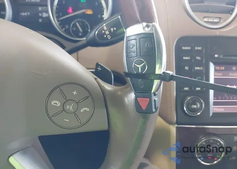 2011 Mercedes-Benz Gl 450 4Matic z USA, uszkodzony, nr VIN 4JGBF7BE4BA665159